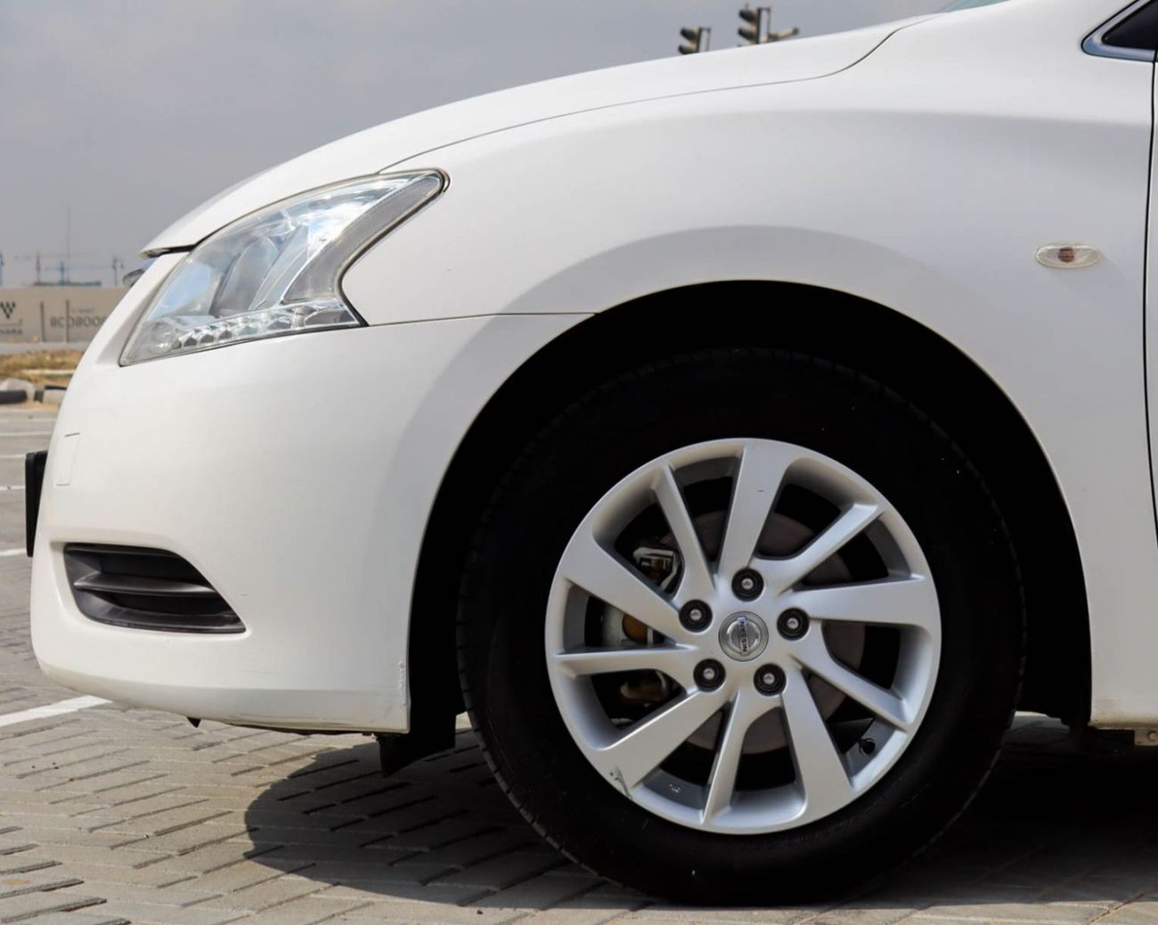 نيسان سنترا S 1.8L nissan sentra 1.8L 2020 GCC, original paint, accident-free, in excellent condition 747 P.M