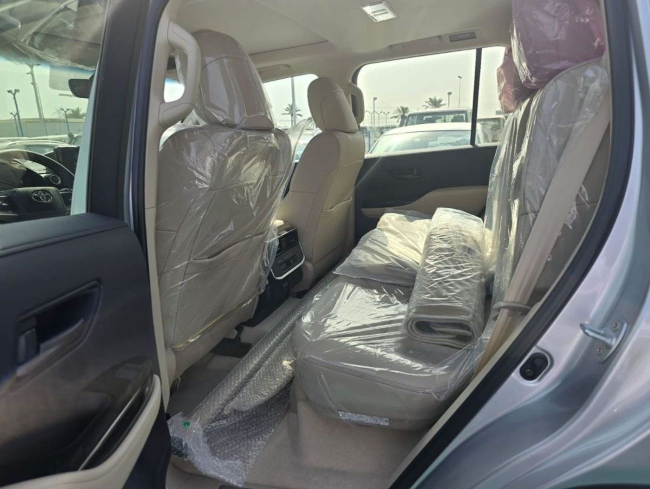 Toyota Land Cruiser 4.0L PETROL GXR 2024 GCC