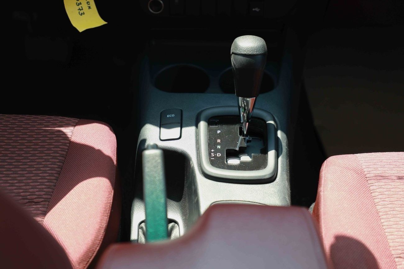 Toyota Hilux 2025 TOYOTA HILUX DLX 2.7 - WHITE inside MAROON | Export Only