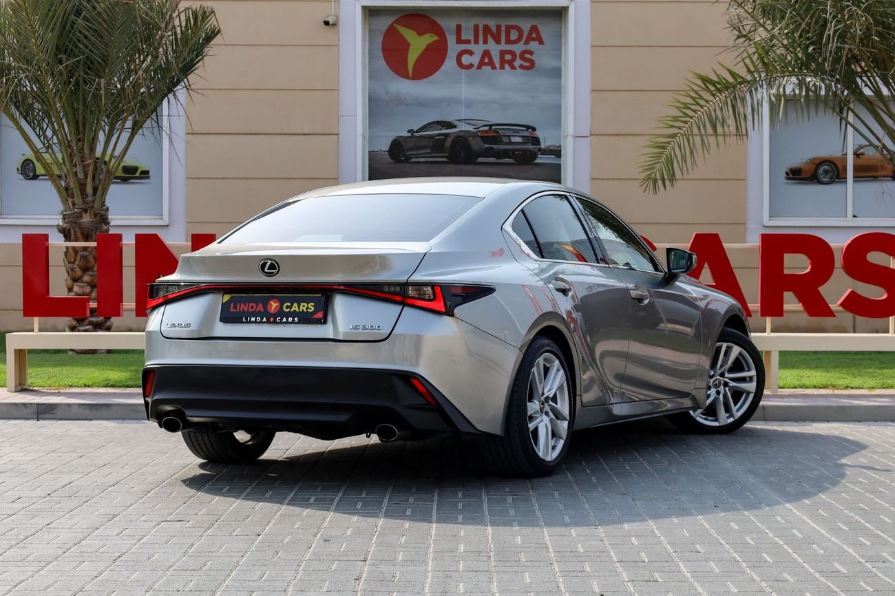 Lexus IS300 Premier Lexus IS300 2021 GCC under Warranty with Flexible Down-Payment/ Flood Free.