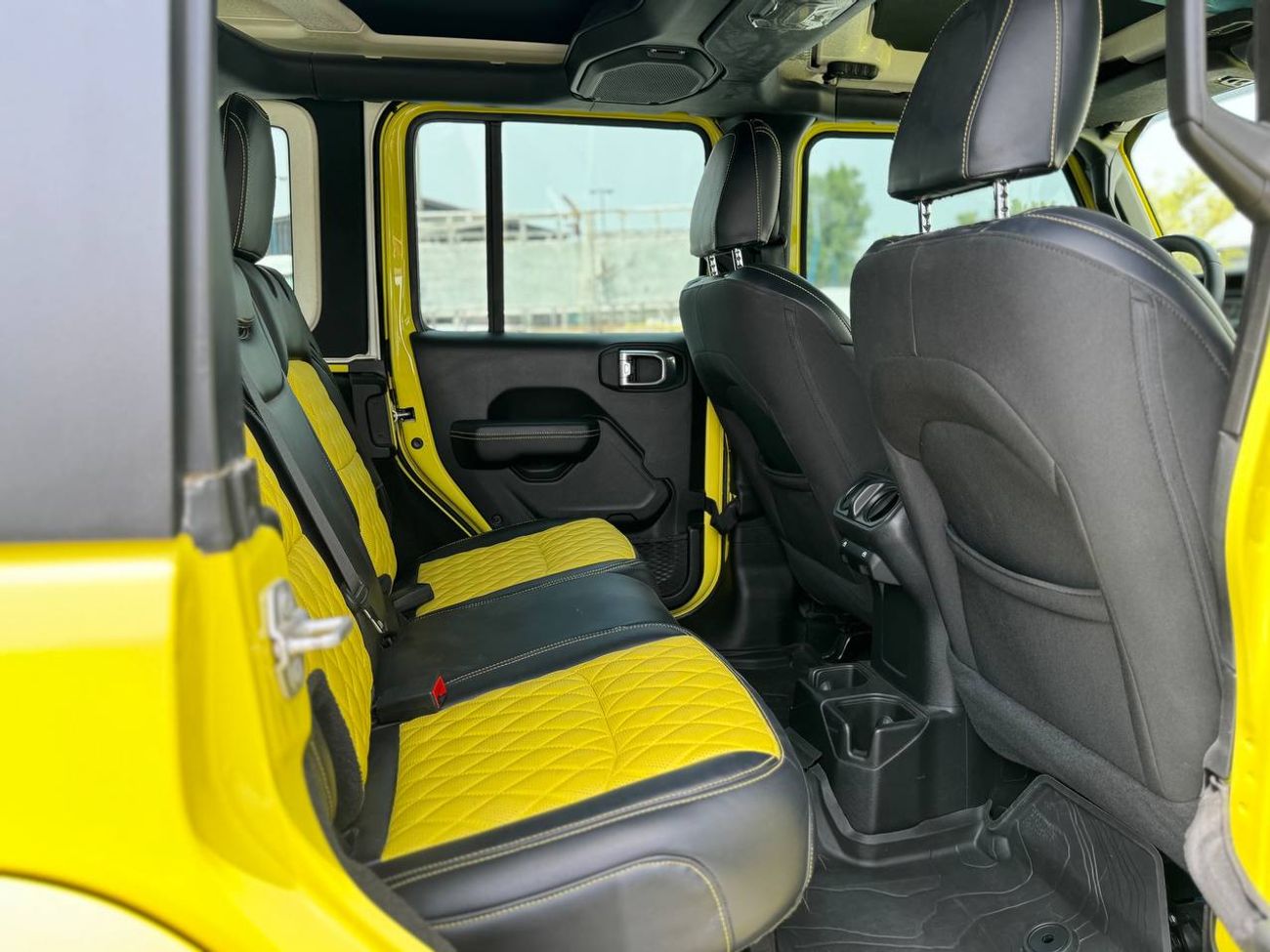 جيب رانجلر Unlimited Sport S 3.6L A/T