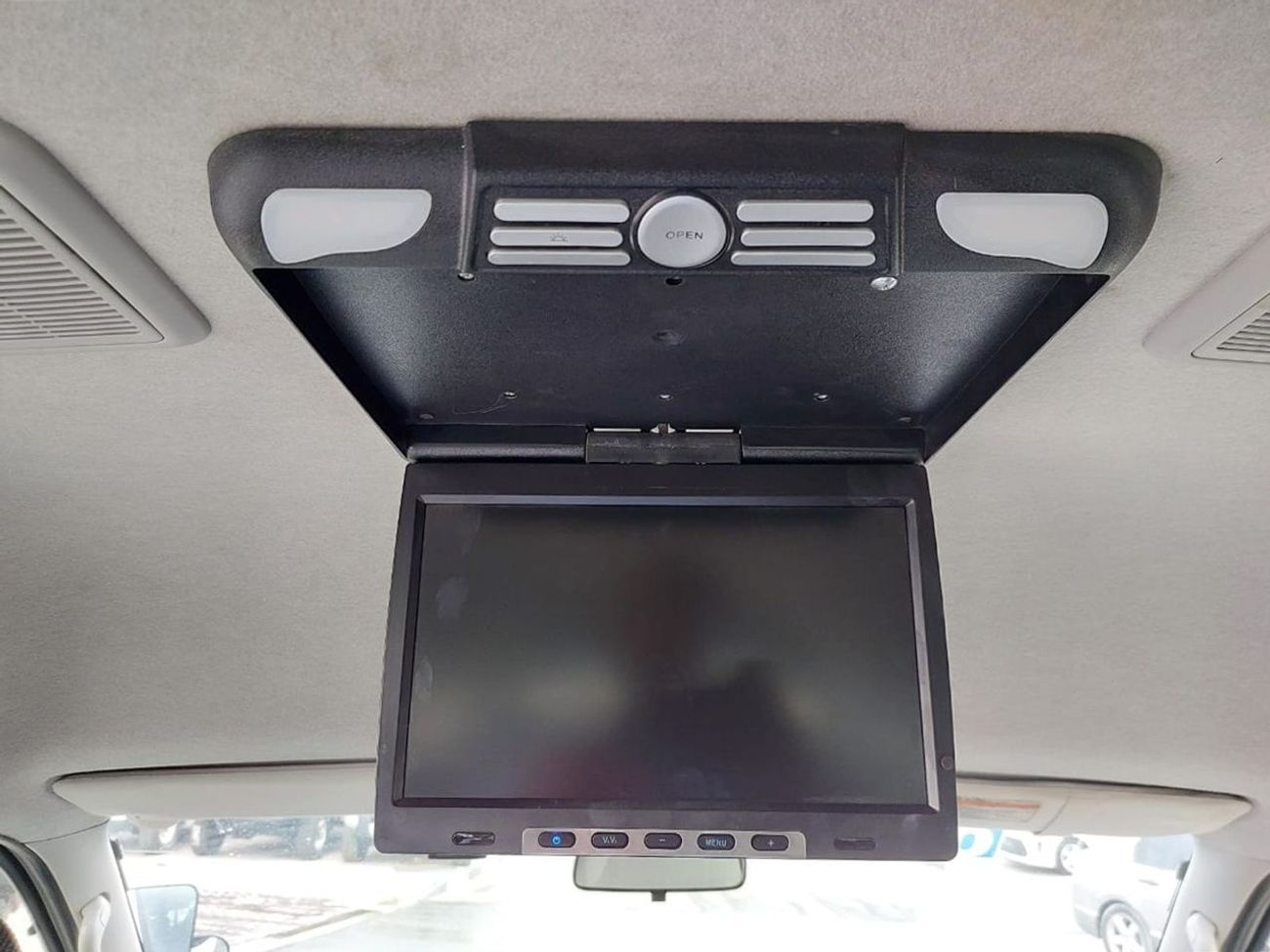 Toyota Hiace TOYOTA HIACE COMMUTER VAN RHD 2017 MODEL 2.7 L PETROL AUTOMATIC(PM81432)