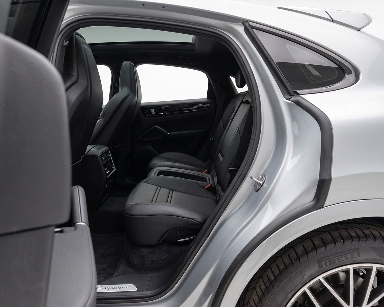 بورش كايان STANDARD l GCC Specs | AED 3,570 / Monthly