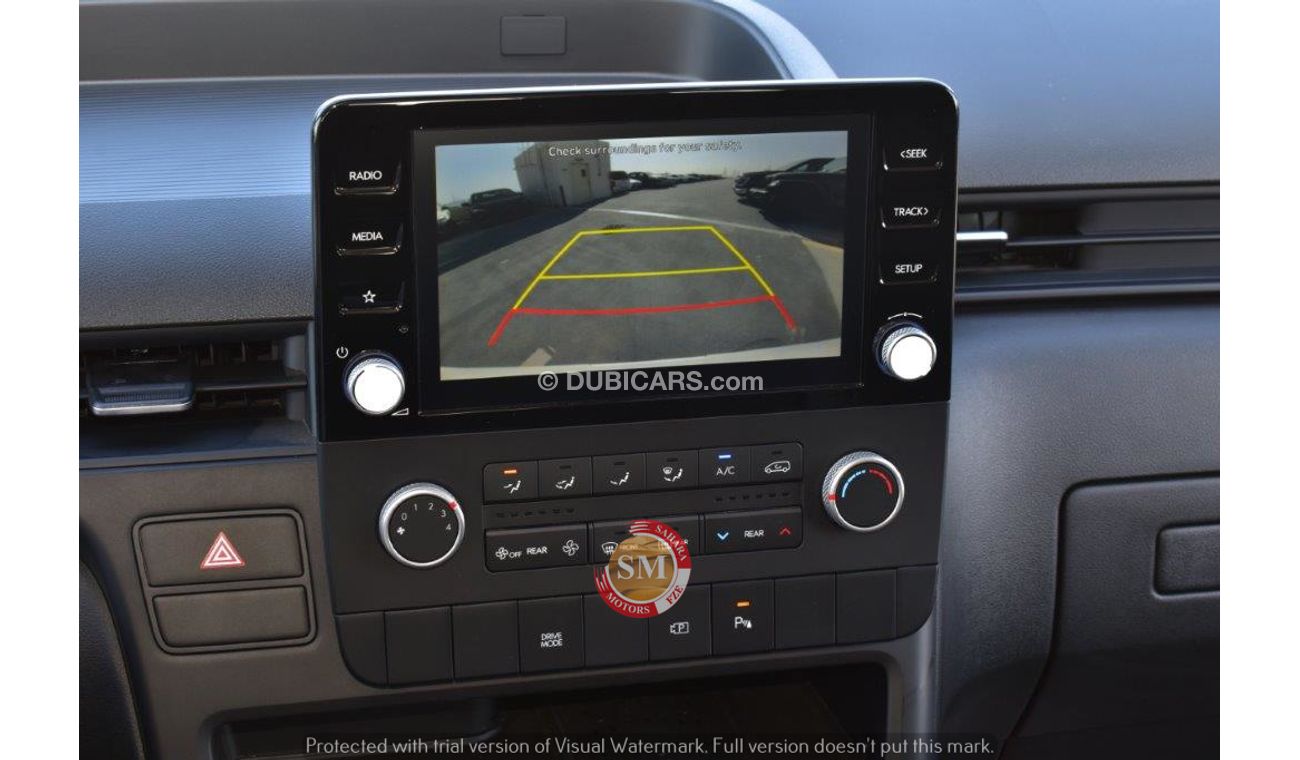 Hyundai Staria 2.2L CRDI 9 Seat Fwd MT Wagon