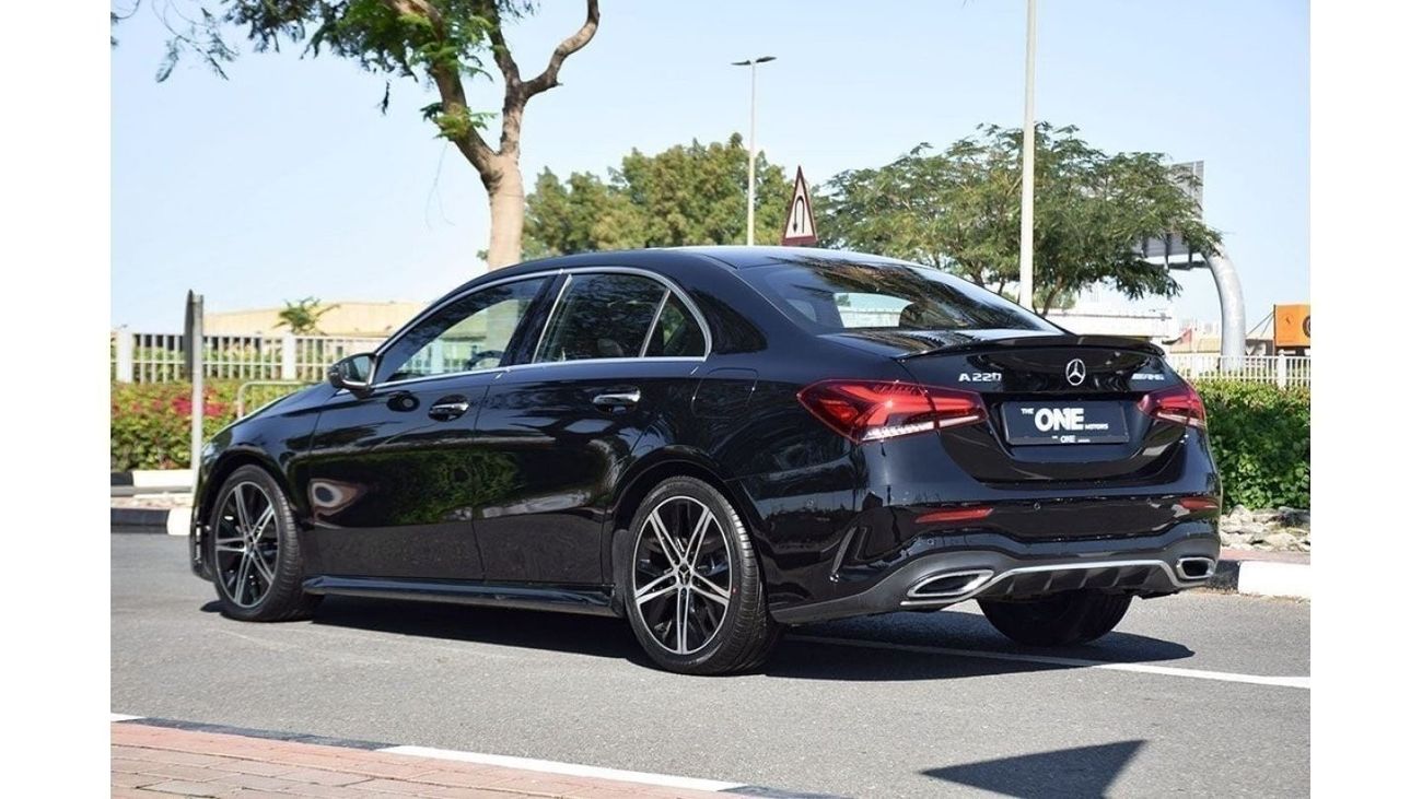 مرسيدس بنز A 220 AMG