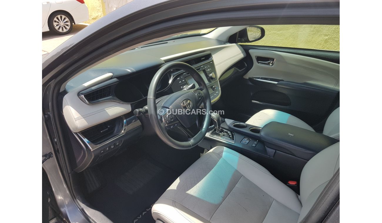 تويوتا افالون Hybrid limited