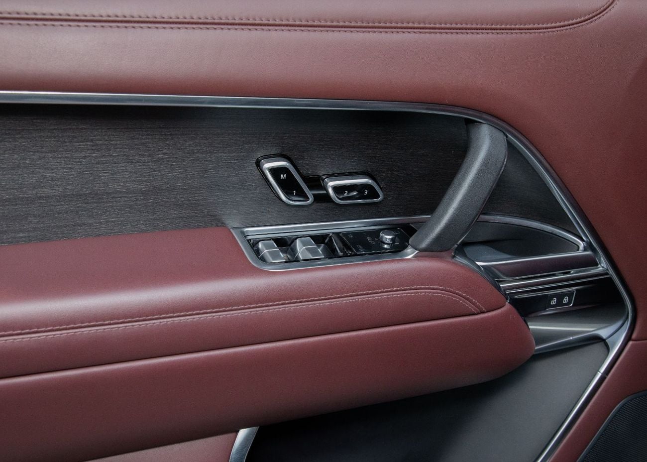 Land Rover Range Rover HSE P530 4.4L