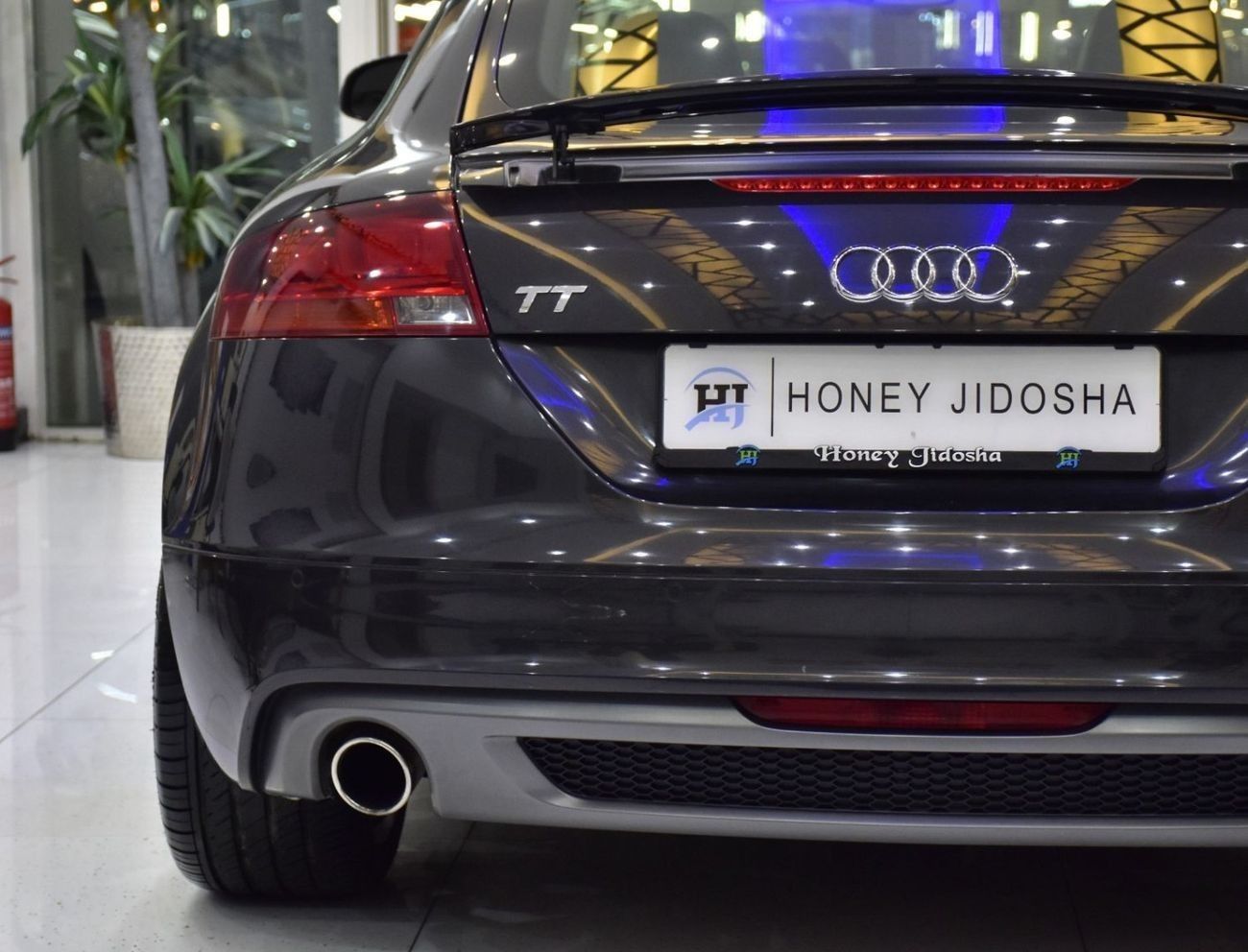 أودي TT EXCELLENT DEAL for our Audi TT TFSi S-Line ( 2013 Model ) in Grey Color GCC Specs