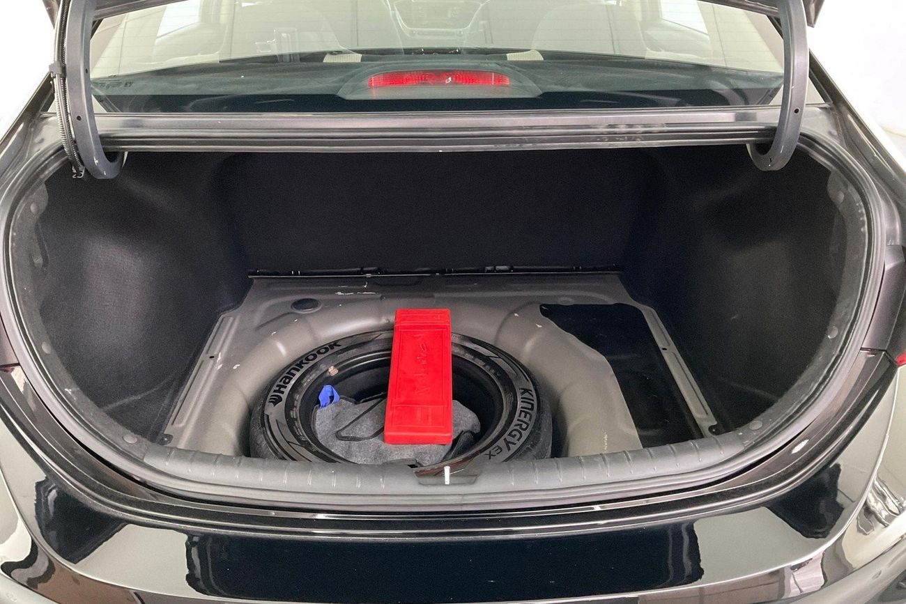 هيونداي أكسنت Smart / GL | عرض العيد الحصري | خالية من أضرار الفيضانات