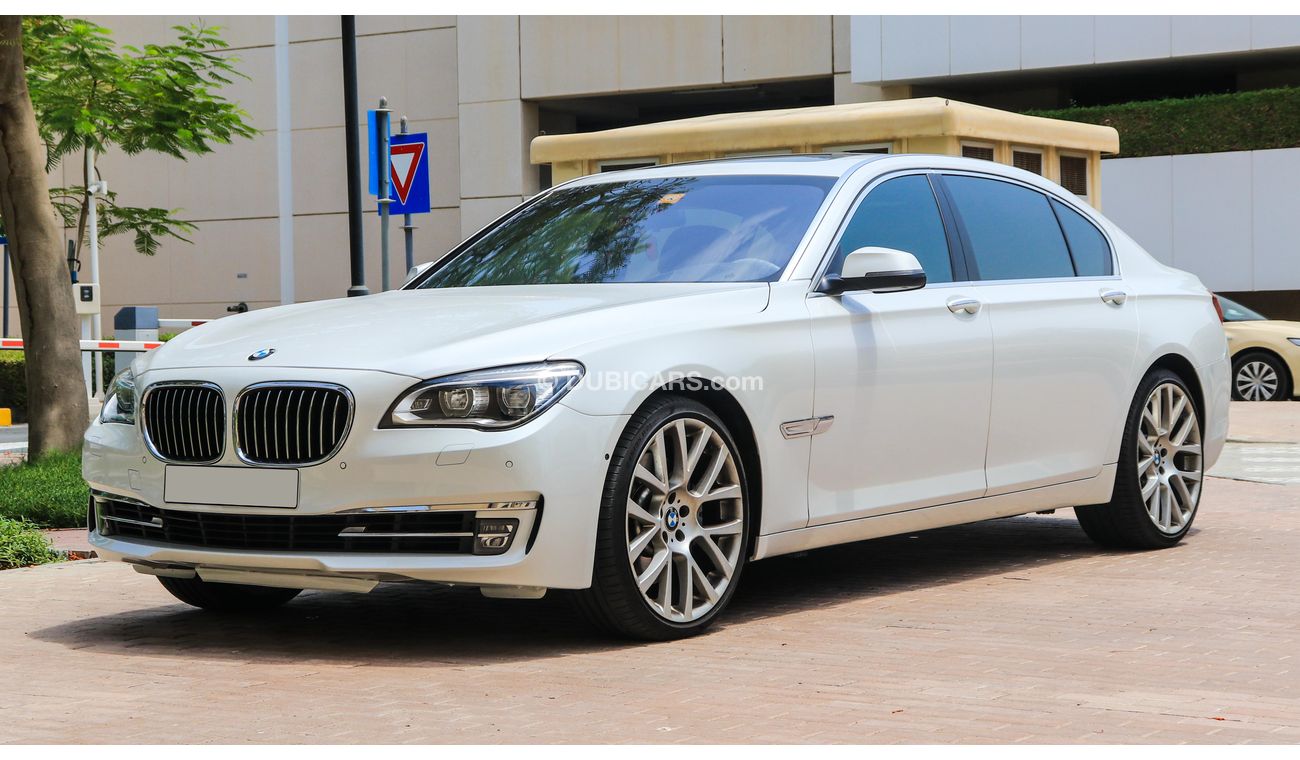 بي أم دبليو 750Li Li