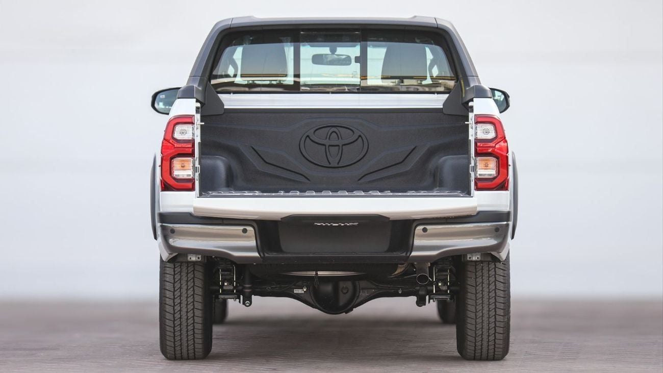 تويوتا هيلوكس HILUX ADENTURE 4.0L -2025