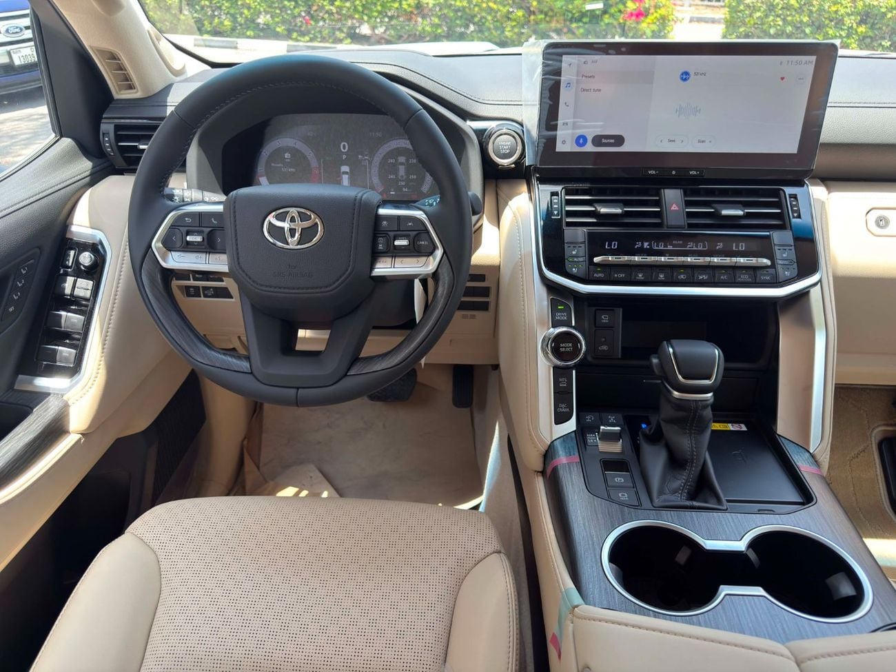 تويوتا لاند كروزر VXR VXR