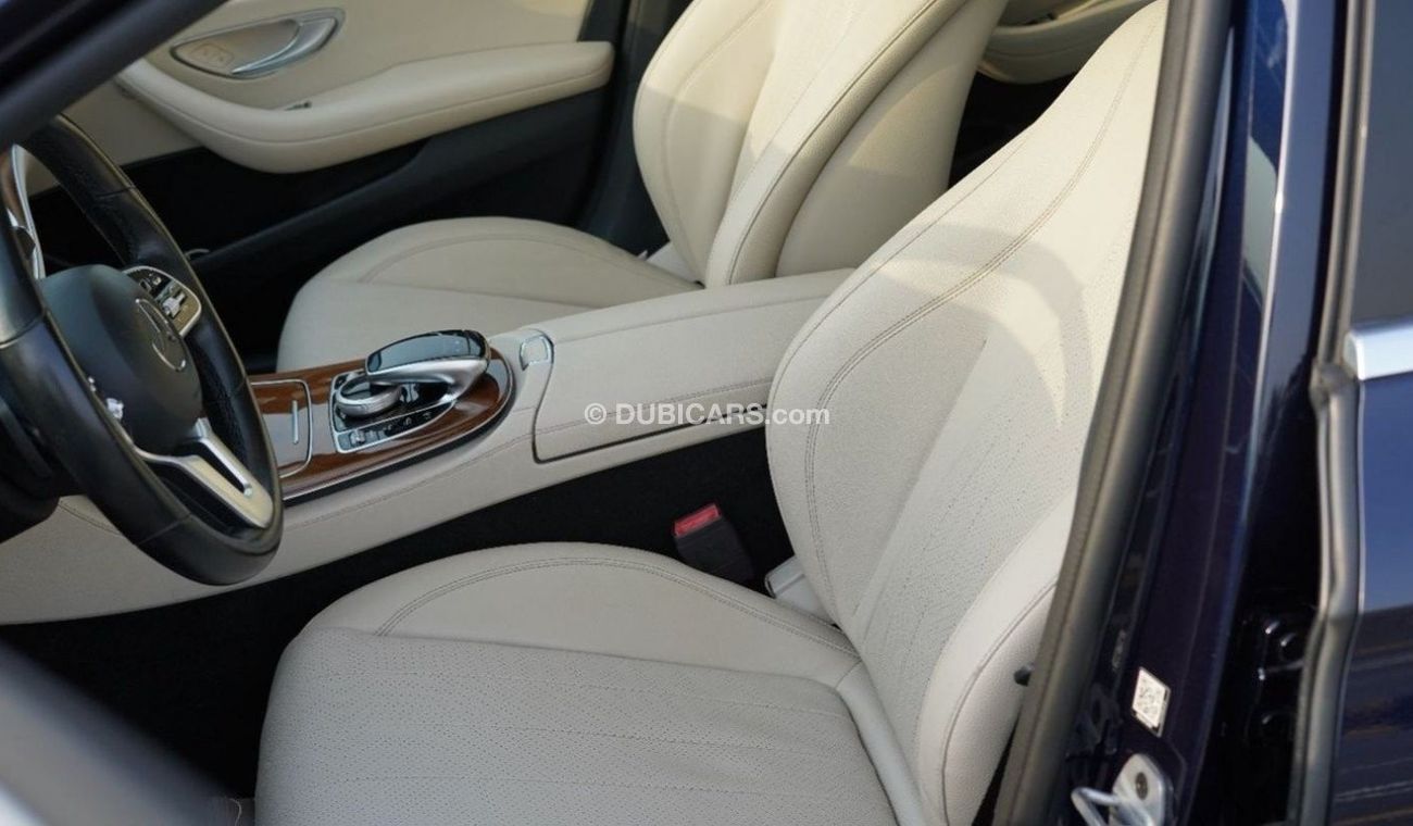 Mercedes-Benz E300 Std