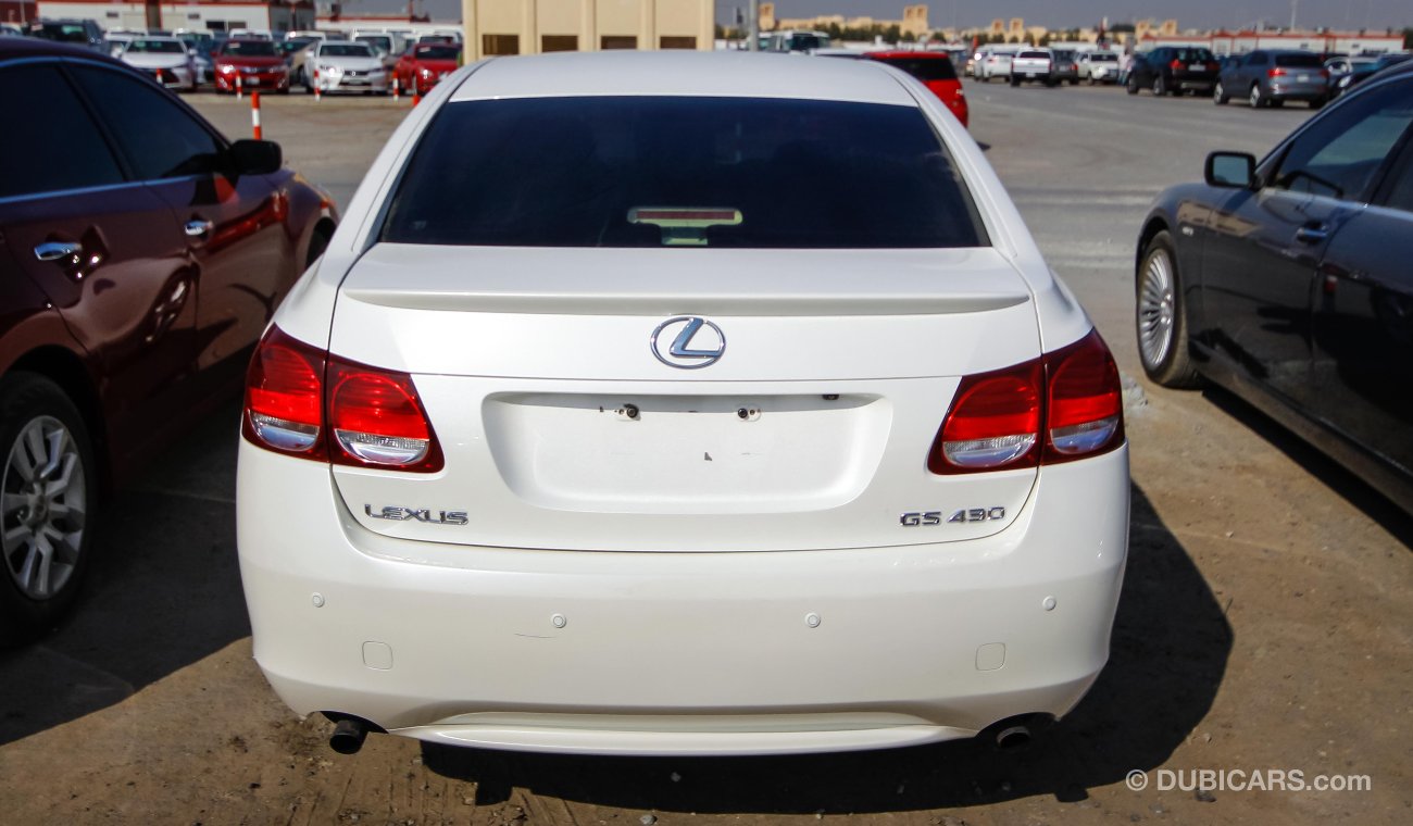 لكزس GS 300 with 430 badge