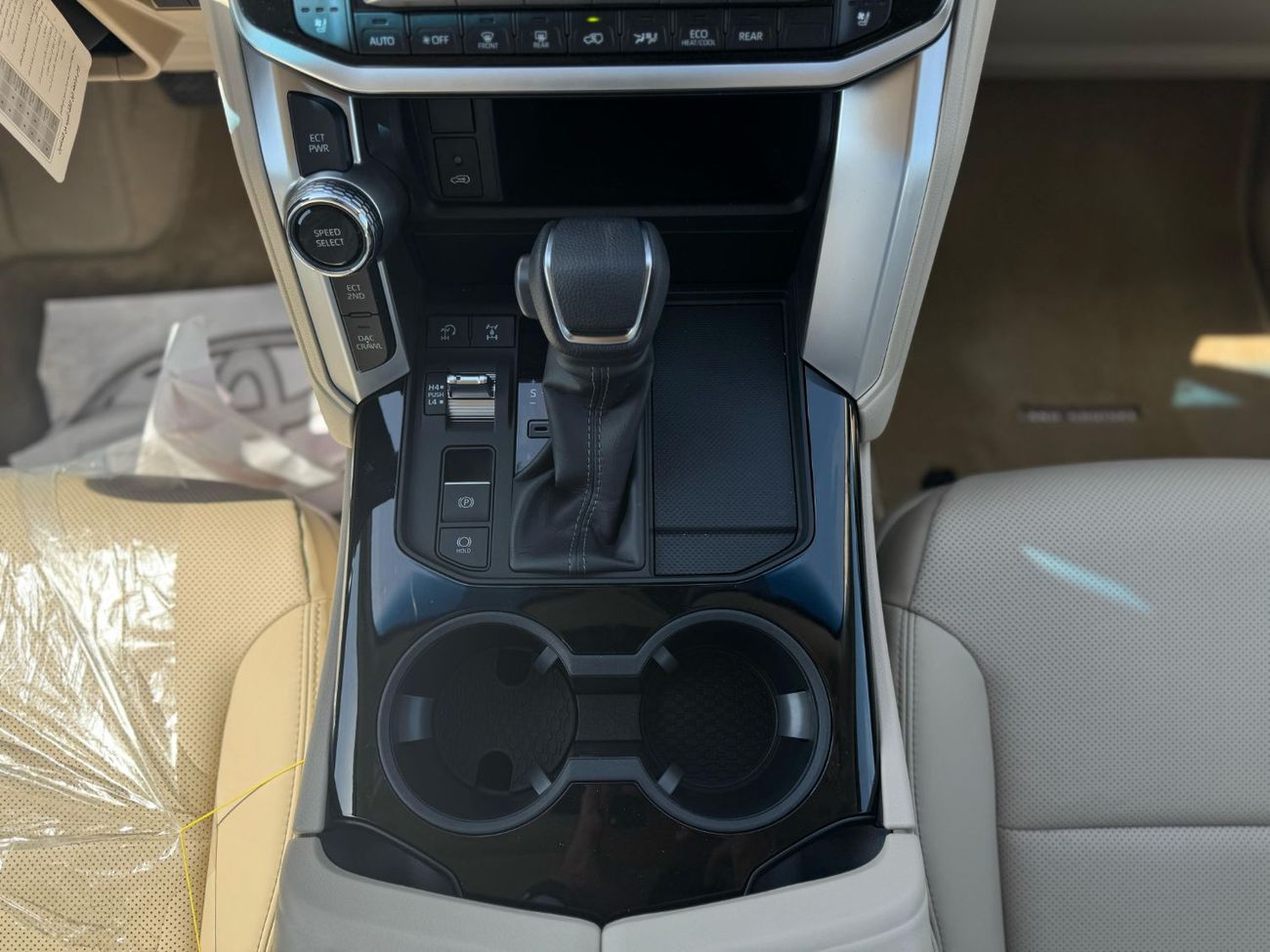 Toyota Land Cruiser GXR 4.0L