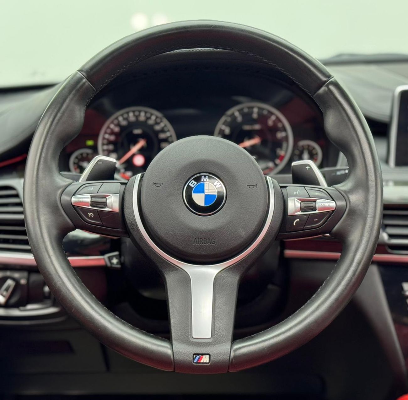 BMW X6 50i M Sport 4.4L 2018 BMW X6 xDrive50i M-Sport, 2028 BMW Service Contract, BMW Service History, GCC