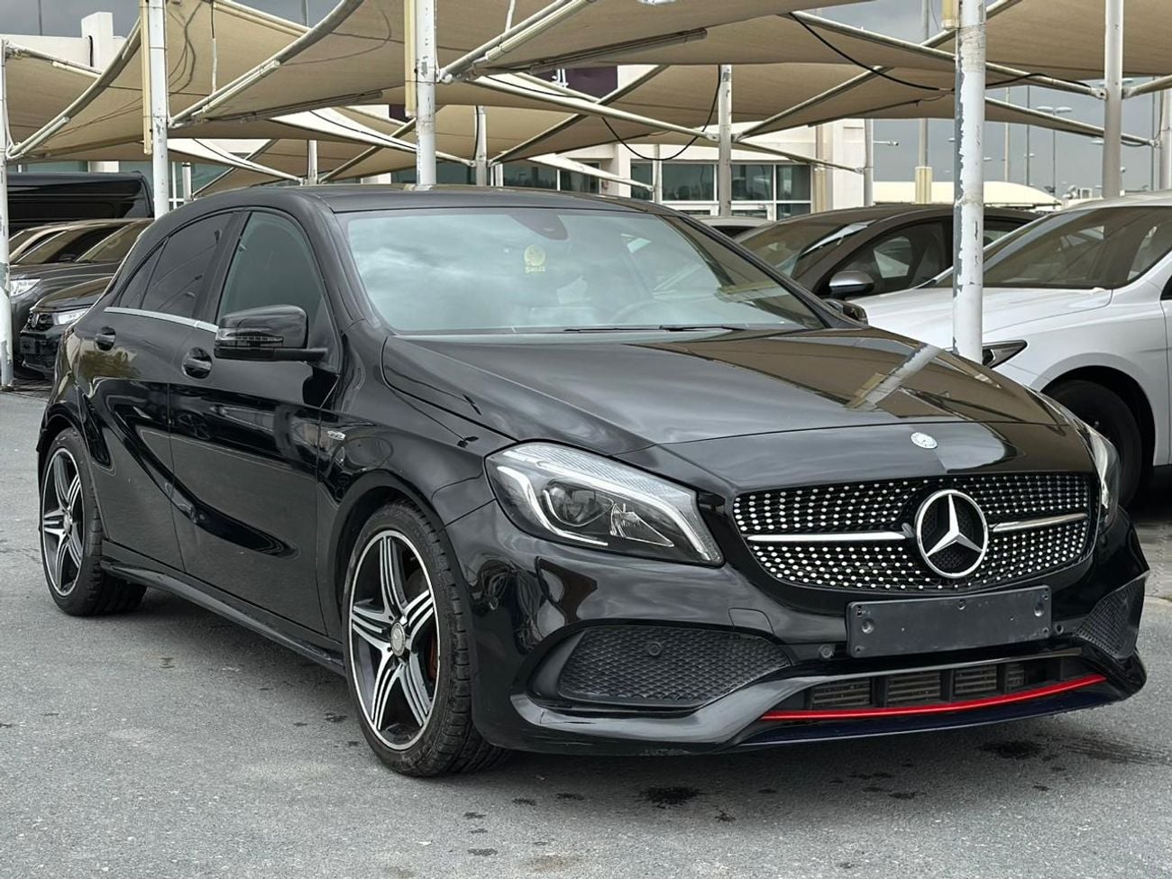 مرسيدس بنز A 250 MERCEDES-BENZ A250 | GCC | 2017 | FULL SERVICE HISTORY (GARGASH)