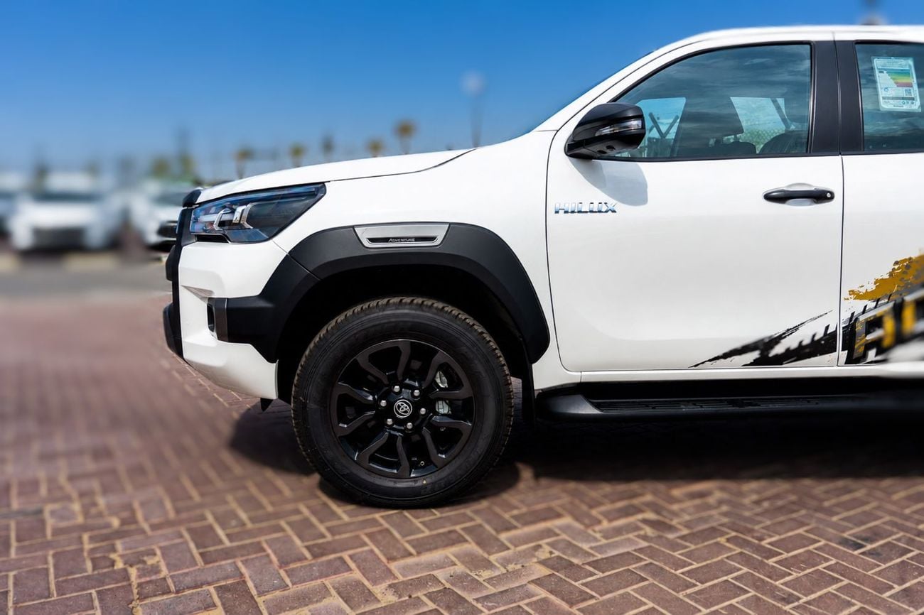 تويوتا هيلوكس ADVENTURE 2.8L 4-Cylinder Turbo Diesel