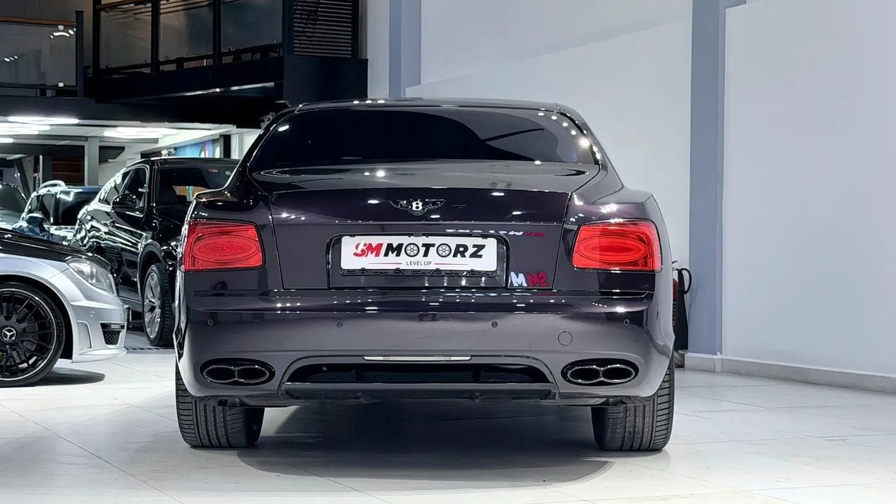 Bentley Flying Spur V8