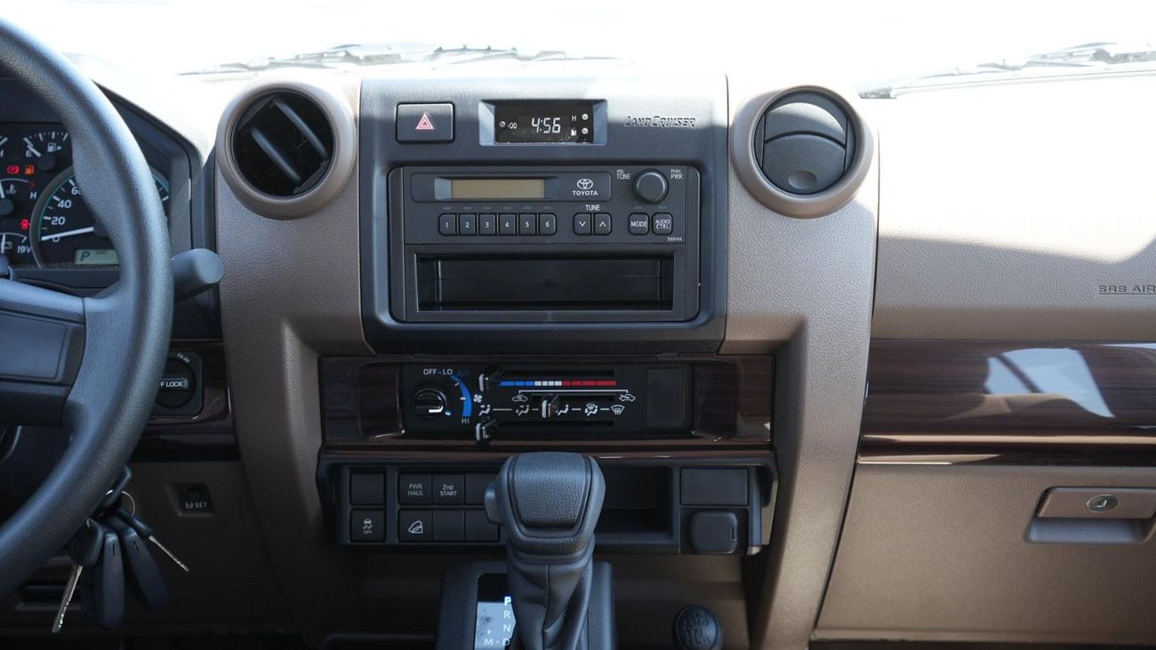 Toyota Land Cruiser Pick Up TOYOTA LC PICKUP DOUBLE CABIN 4.0L V6 AUTOMATIC TRANMISSION MODEL 2025 WITH DIFFLOCK