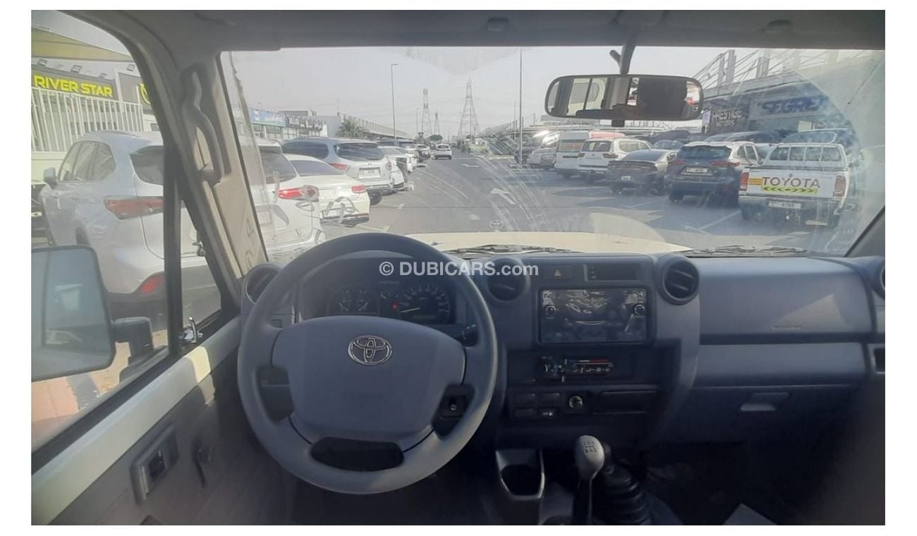 Toyota Land Cruiser 70 DIESEL 4.2L V6