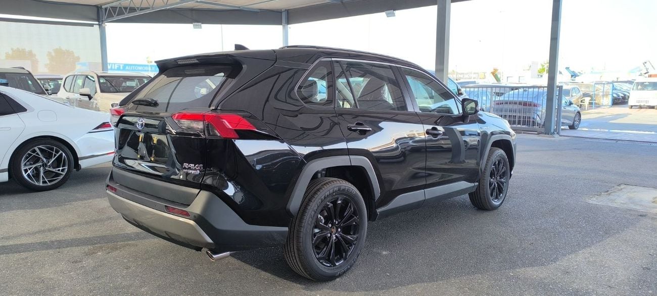 تويوتا راف ٤ TOYOTA RAV 4 HYBRID E-FOUR