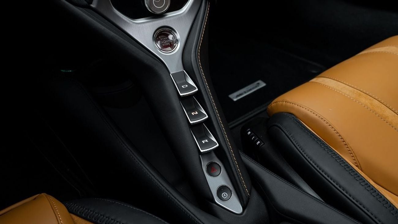 مكلارين 750S 2024 - GCC - Under Warranty