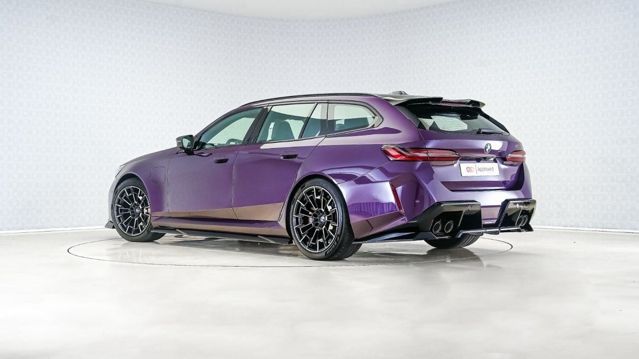 بي أم دبليو M5 M5 Touring Individual | AED 9,237 PM | Warranty October 2027 - Service October 2028 | GCC