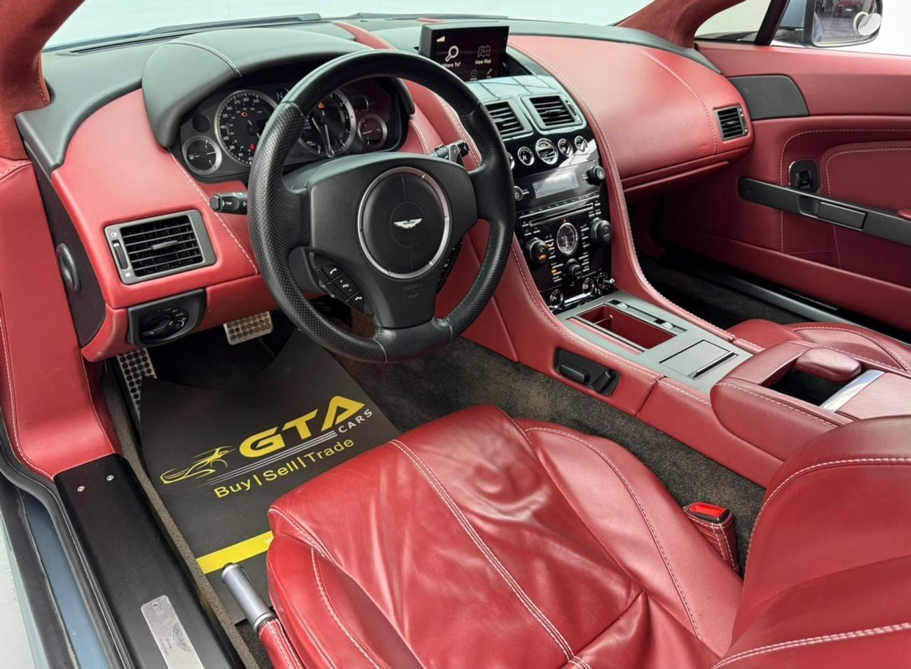 Aston Martin Vantage 2015 Aston Martin Vantage V8, Full Aston Martin Service History, Excellent Condition, GCC