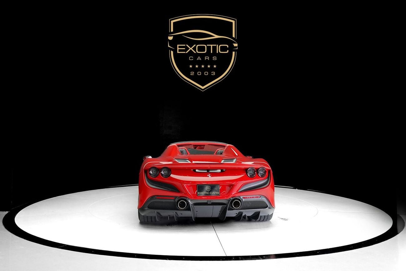 فيراري ف ٨ سبيدر 3.9T V8