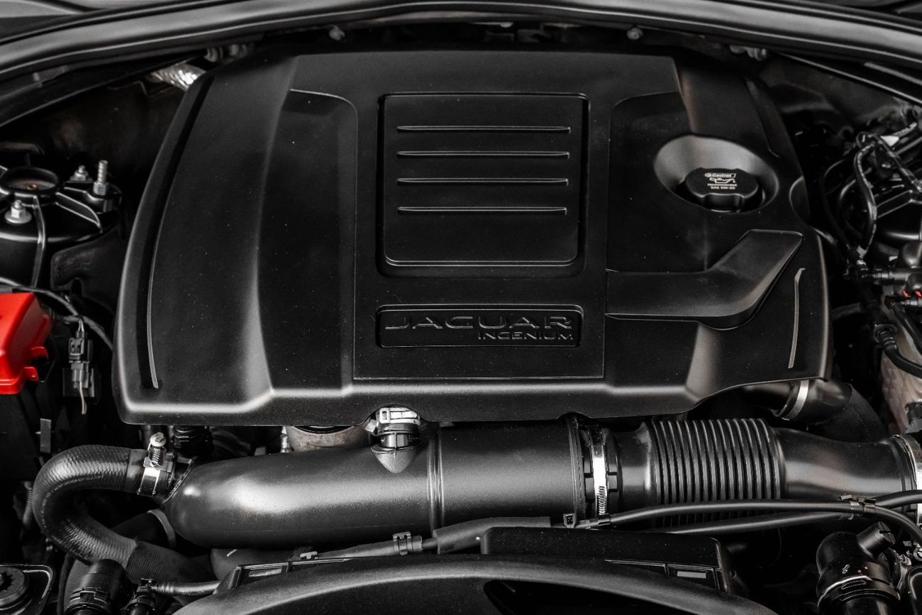 Jaguar F Pace Prestige | 2,154 P.M  | 0% Downpayment | Pristine Condition