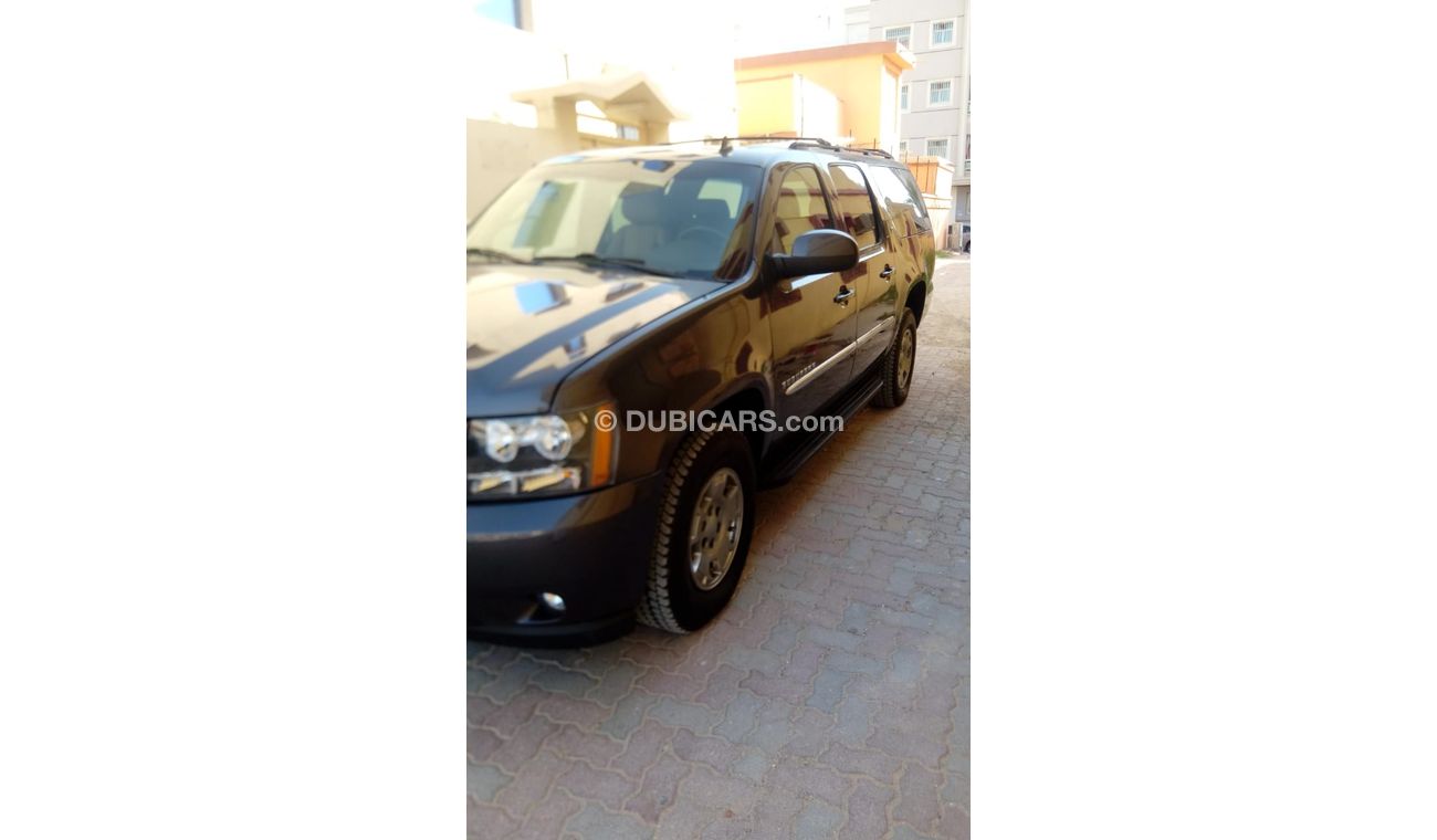 Chevrolet Suburban 5.3 LS