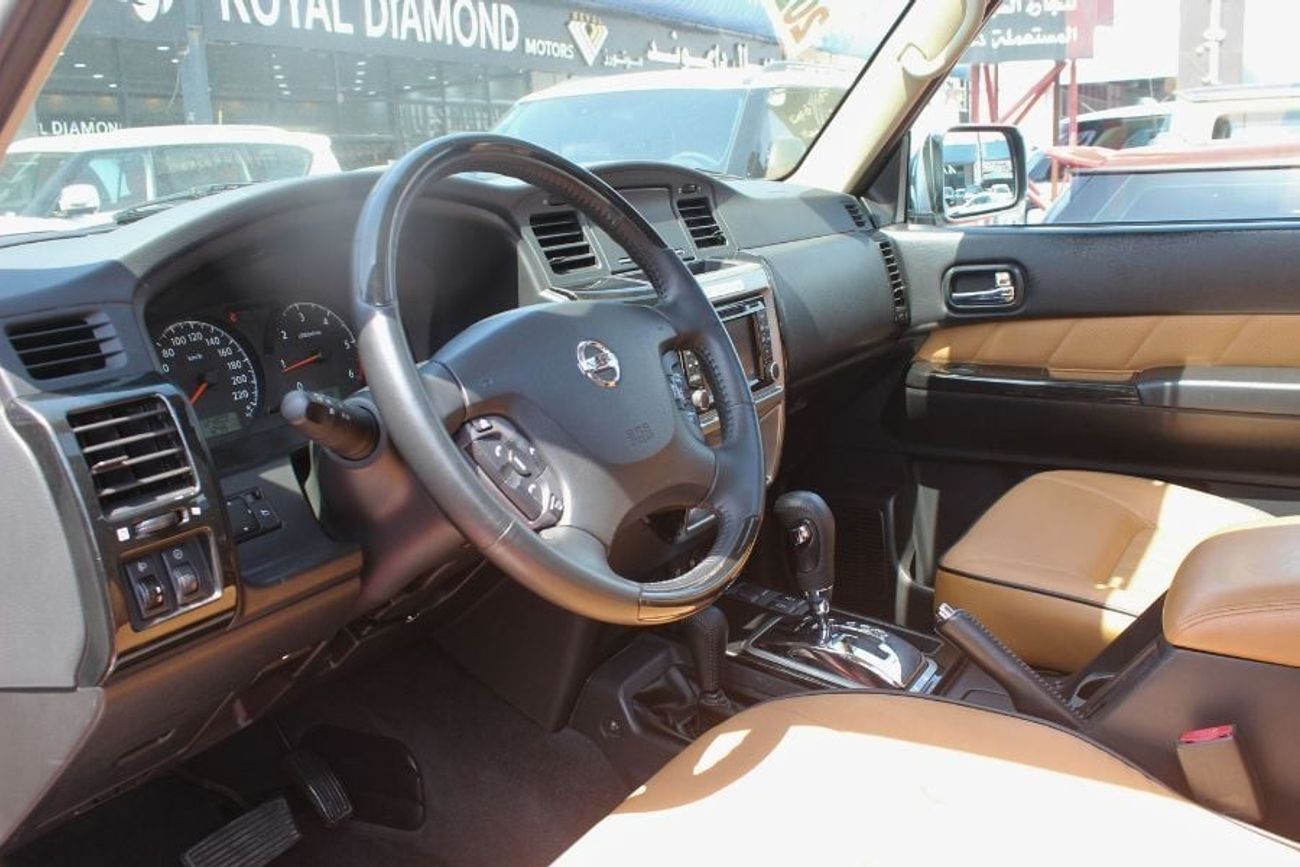 Nissan Patrol Super Safari