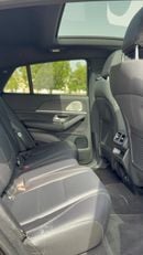 مرسيدس بنز GLE 450 Mercedes-Benz GLE 450 Petro engine 2025 black colour RHD