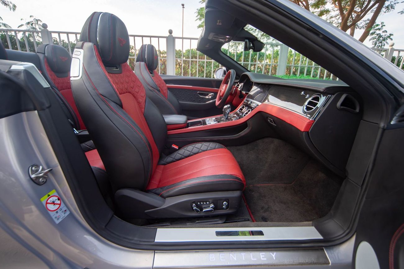 بنتلي كونتيننتال جي تي 4.0T V8