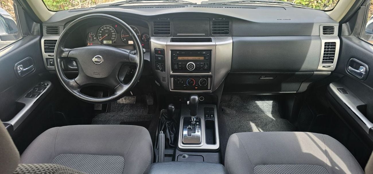 نيسان باترول سفاري GL 4.8L A/T (9 Seater)