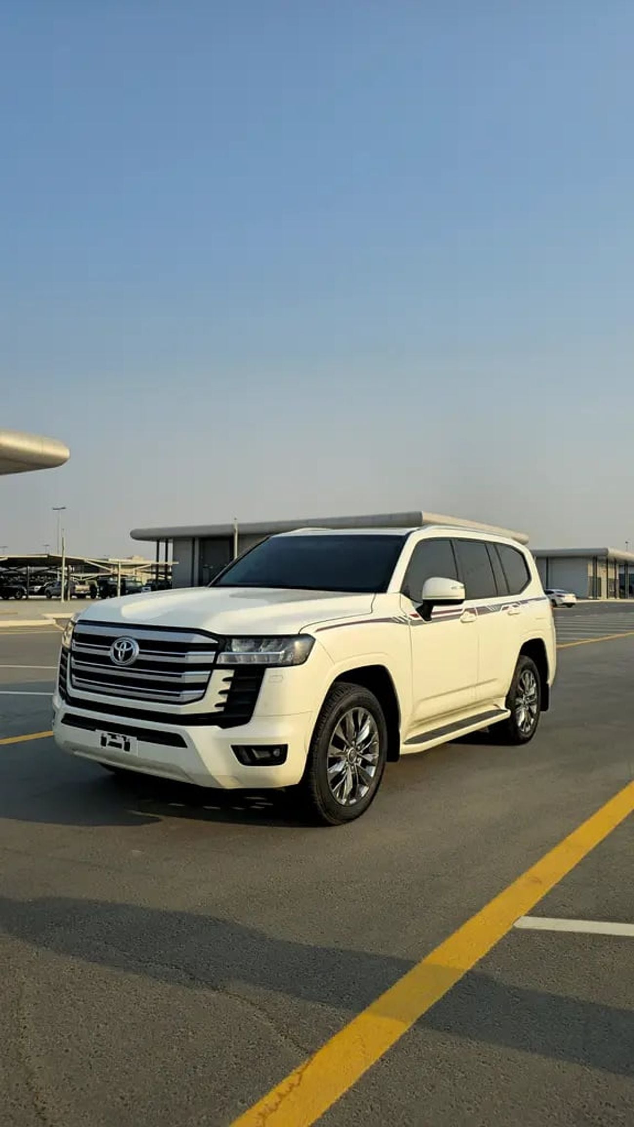 Toyota Land Cruiser GXR GCC Specs