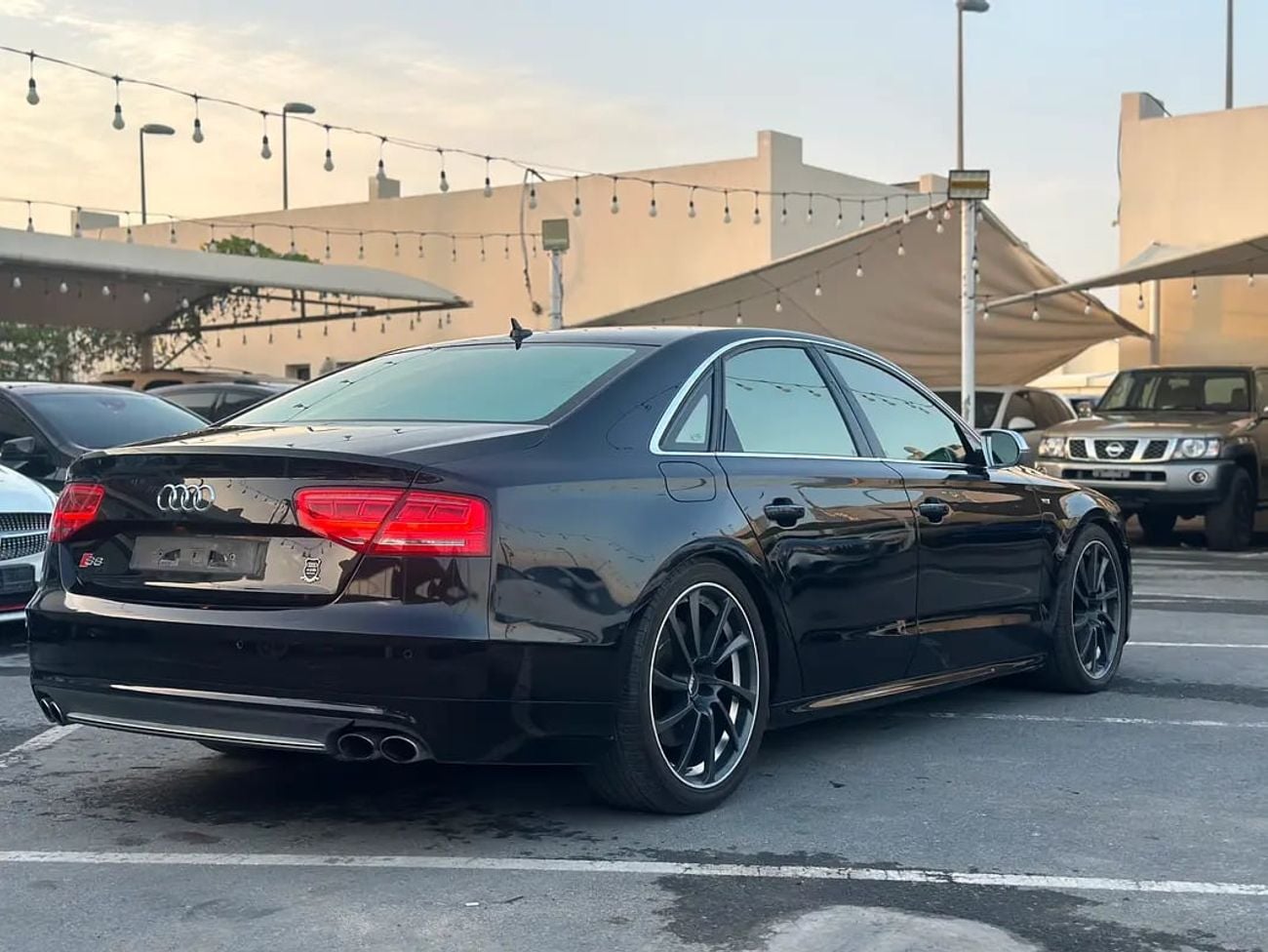 Audi S8 4.0 TFSI quattro - GCC Specs
