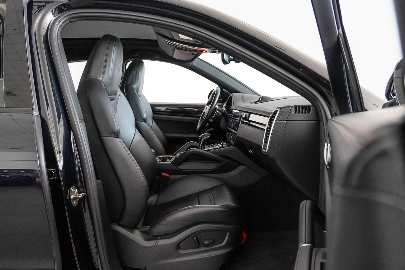 بورش كايان Base Coupe