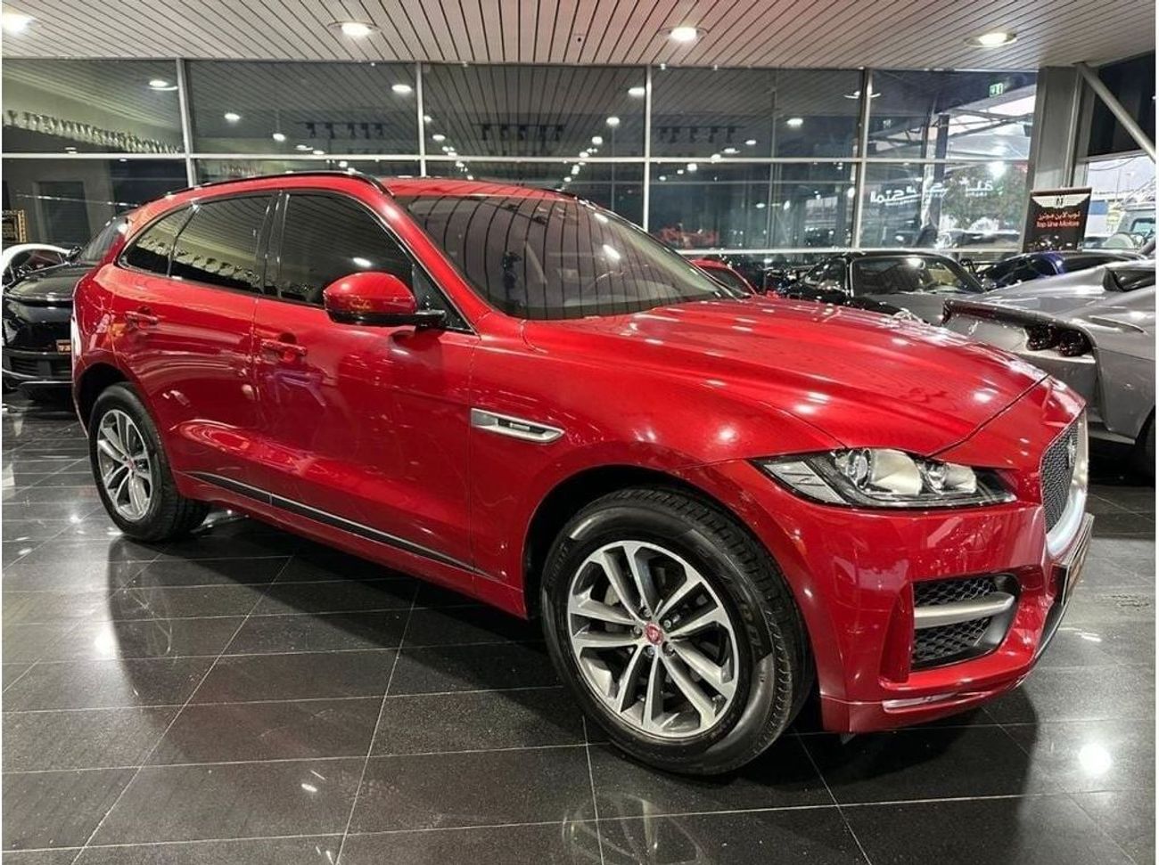 Jaguar F Pace R Sport