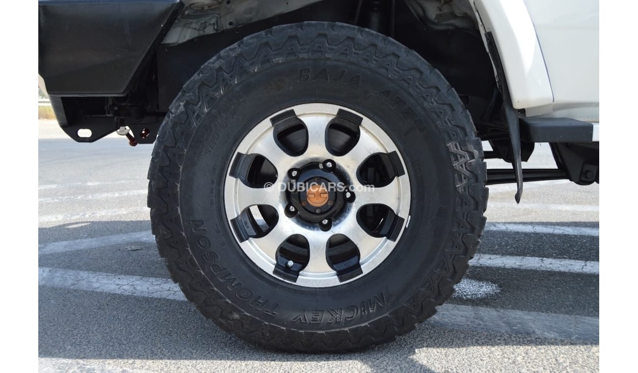 تويوتا لاند كروزر 70 Full option clean car
