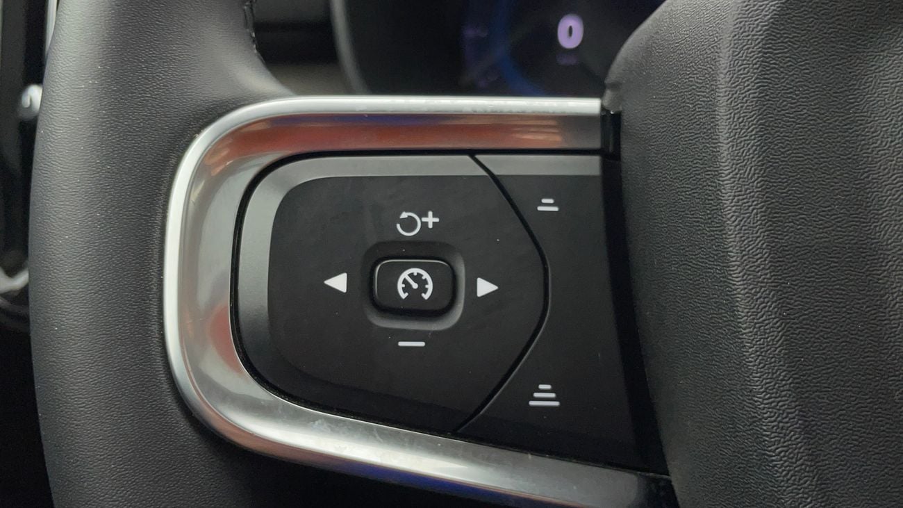 فولفو XC 40 B4 ULTIMATE DARK 2 | بدون دفعة مقدمة | اختبار القيادة في المنزل