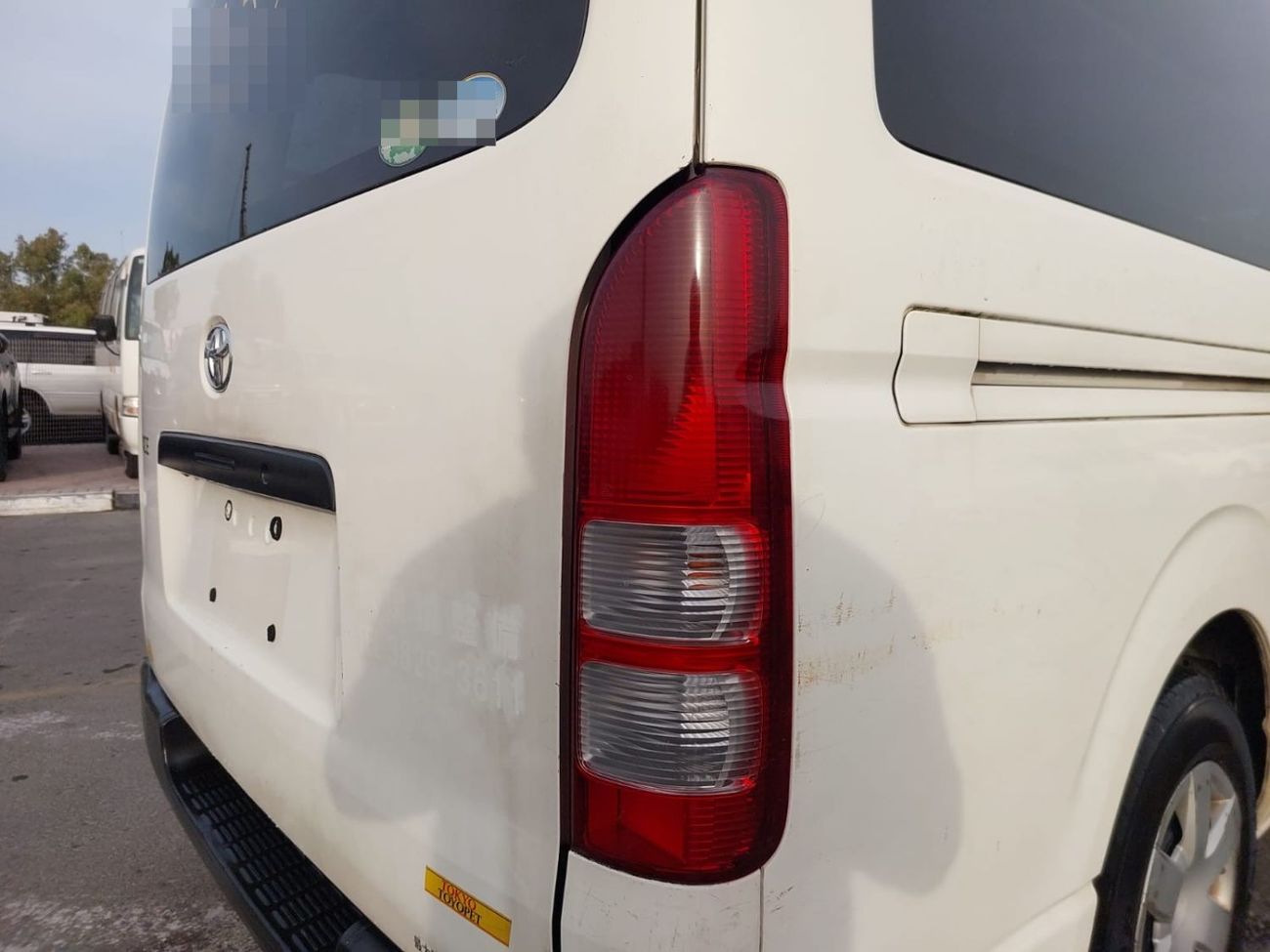 Toyota Hiace TOYOTA HIACE VAN RHD 2015 MODEL 3.0 L DIESEL MANUAL(PM18092)