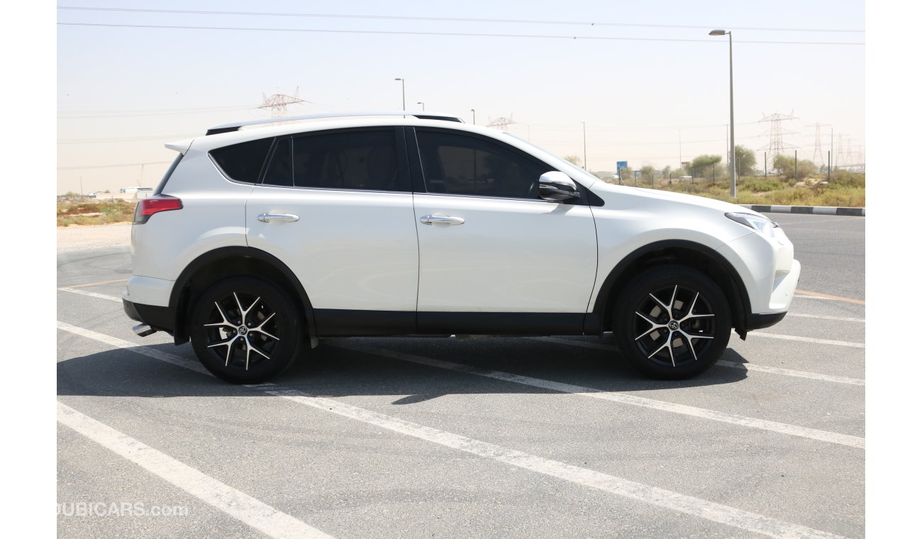 تويوتا راف ٤ 4WD FULL OPTION SUV WITH WARRANTY 2018