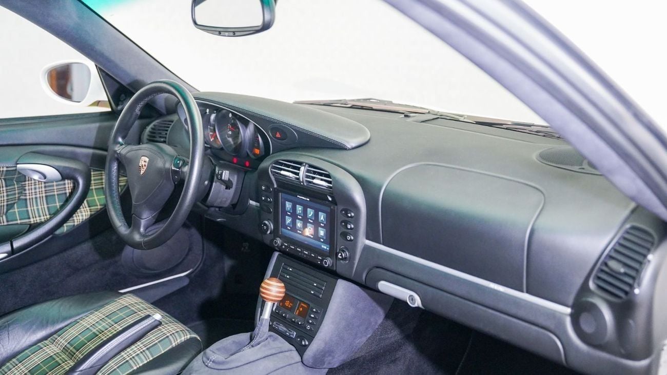 Porsche 911 911 Turbo Tiptronic S | Low KM, Porsche Classic Certified | Ramadan Offer