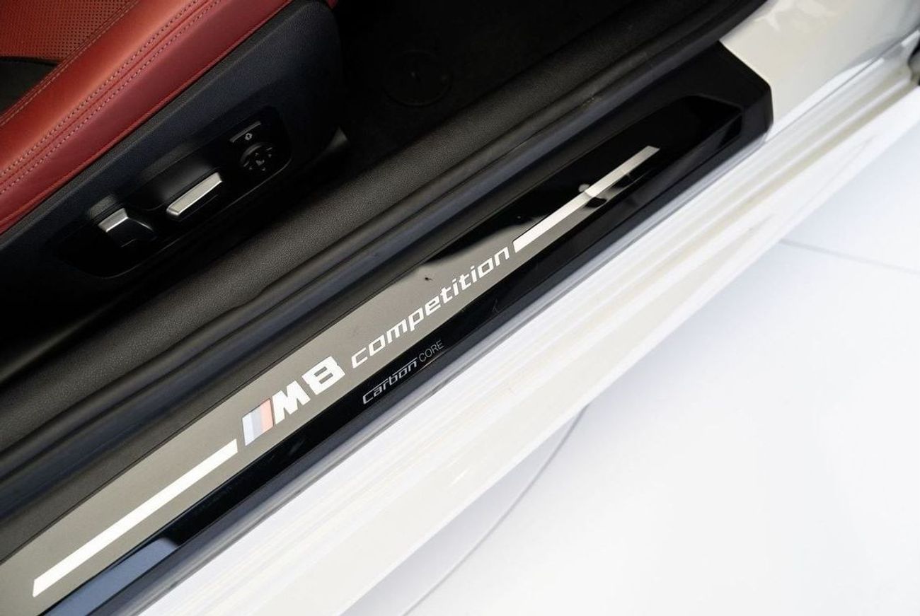 BMW M8 Competition 4.4L (617 HP)