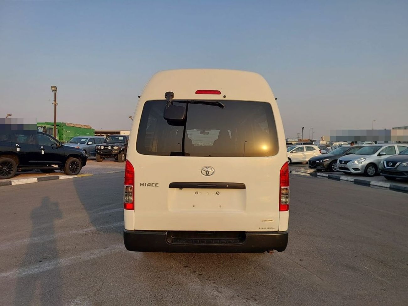 Toyota Hiace 2016 TOYOTA HIACE VAN RHD 3.0 L DIESEL AUTOMATIC (PM94354)