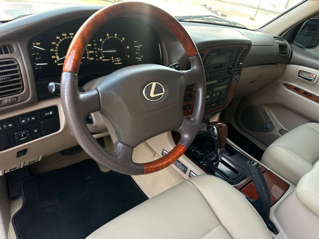 Lexus LX 470