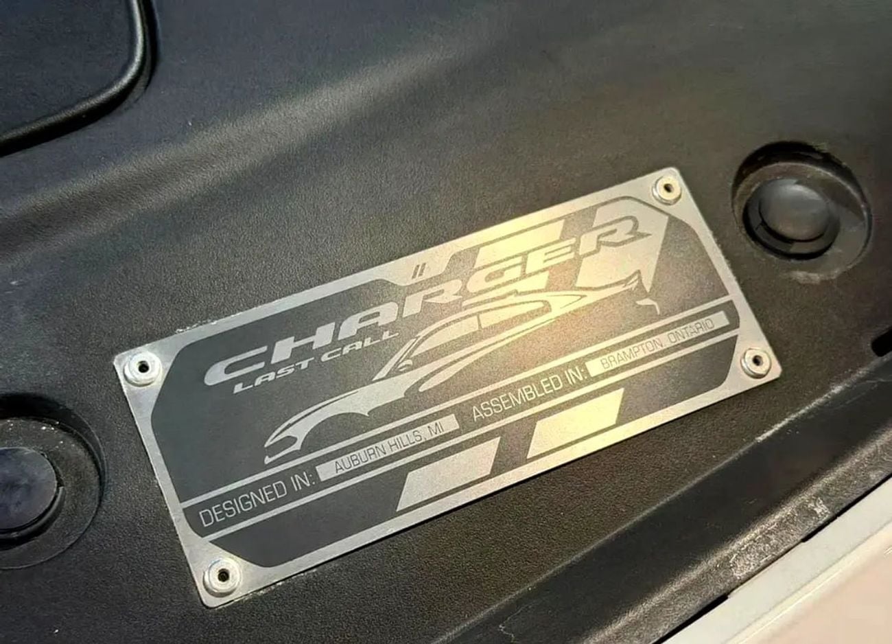 Dodge Charger SRT 6.4L Daytona Last Call American Specs