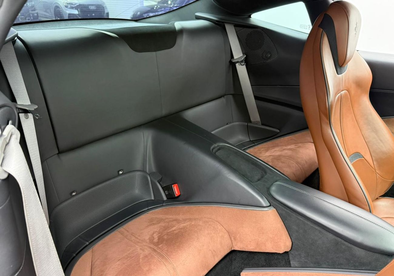 فيراري روما 2021 Ferrari Roma ,Ferrari Warranty+Service Contract+Full Service History ,GCC